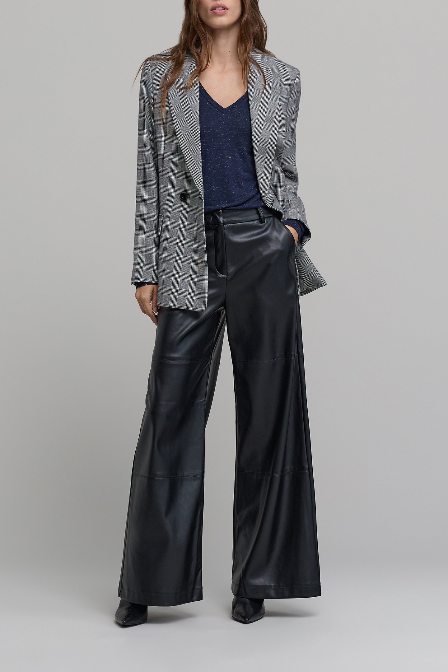 NAVY LUREX KNIT TEE-SHIRT WITH CURB CHAIN DESIGN 5