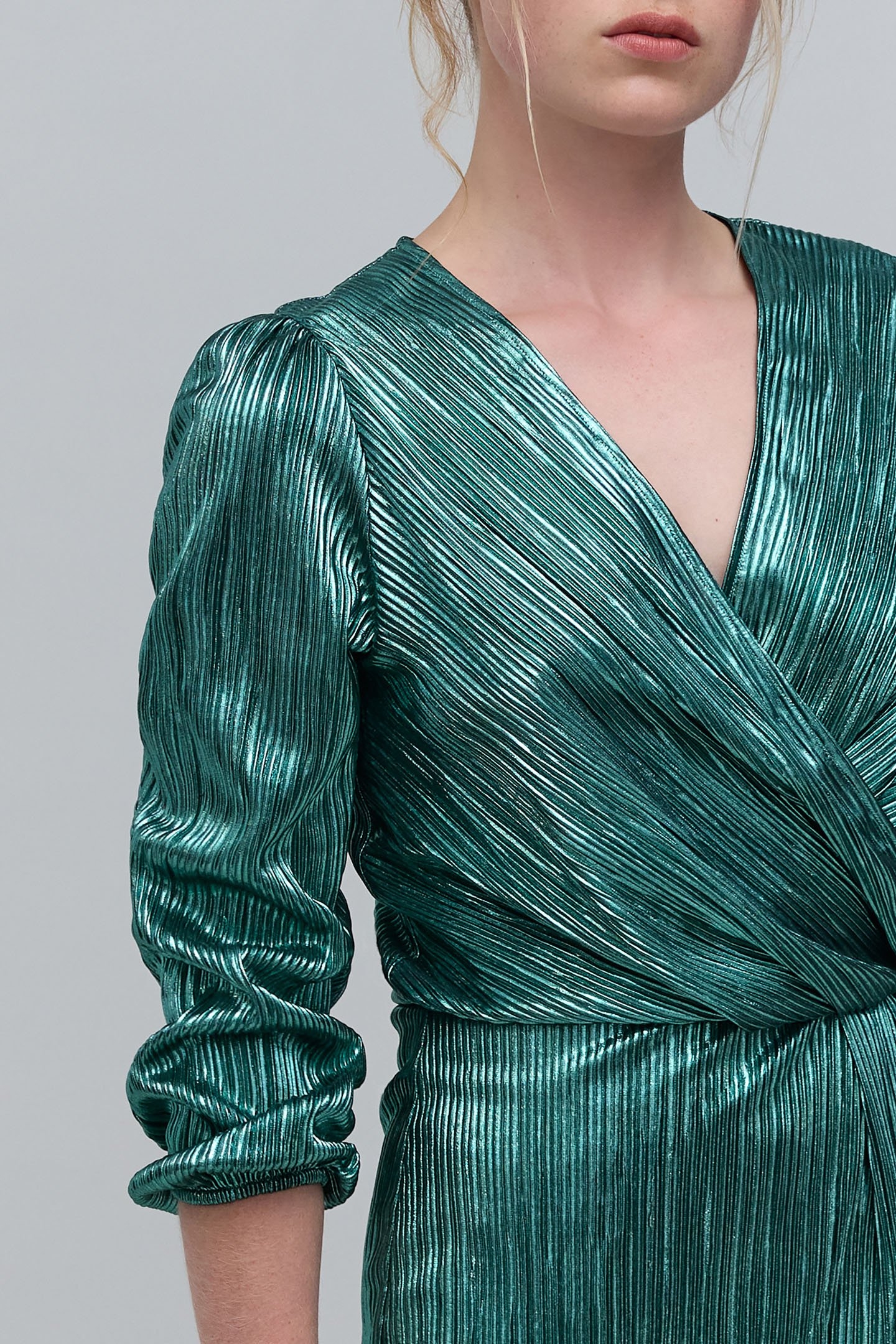 METALLIC EMERALD PLEATED DRESS 5