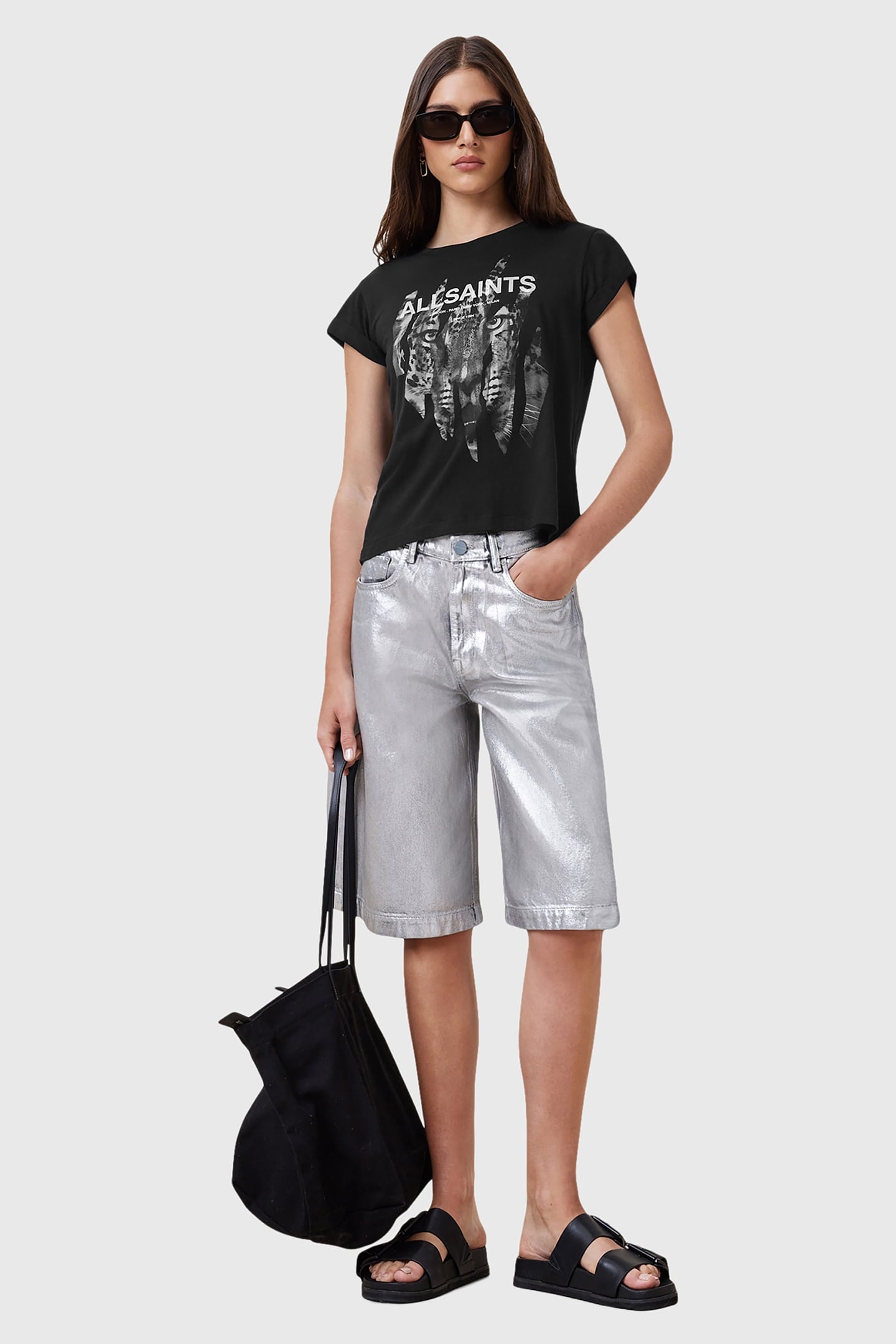 RIPROAR ANNA TEE BLACK 5