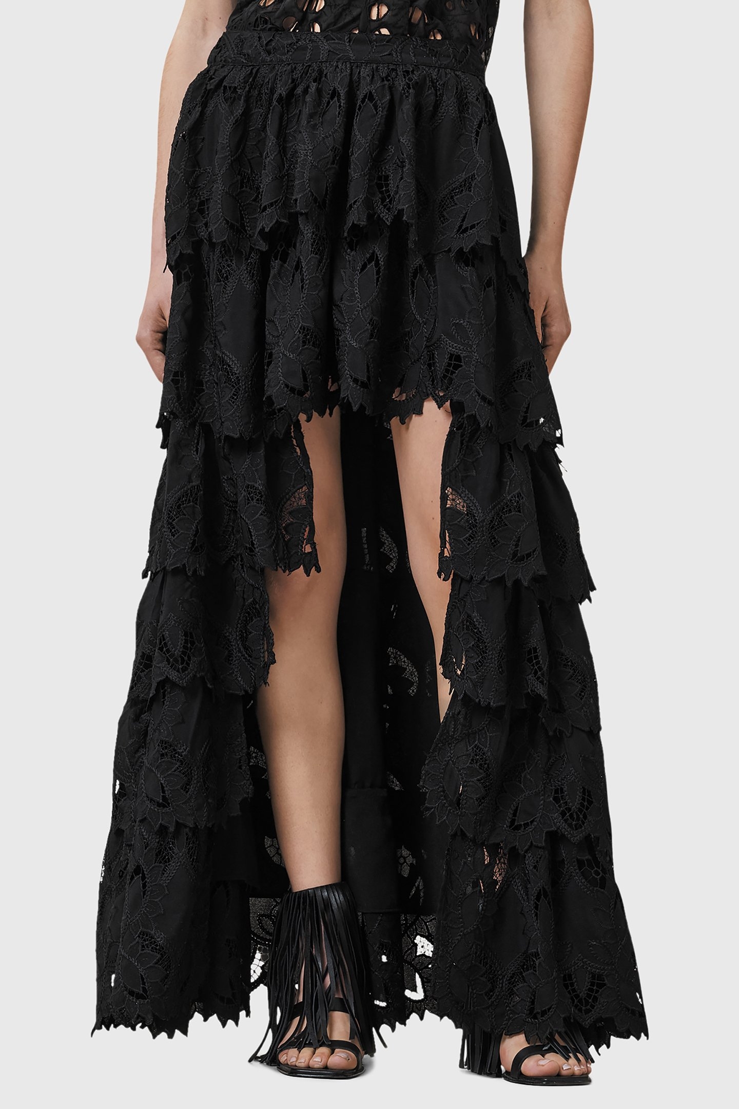 CAVARLY EMB SKIRT BLACK 1