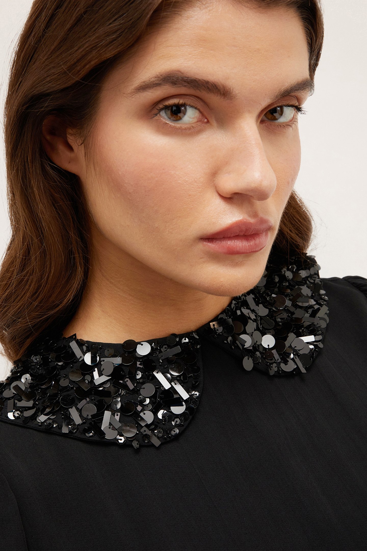 SHORT DRESS WITH EMBROIDERED COLLAR BLACK 5