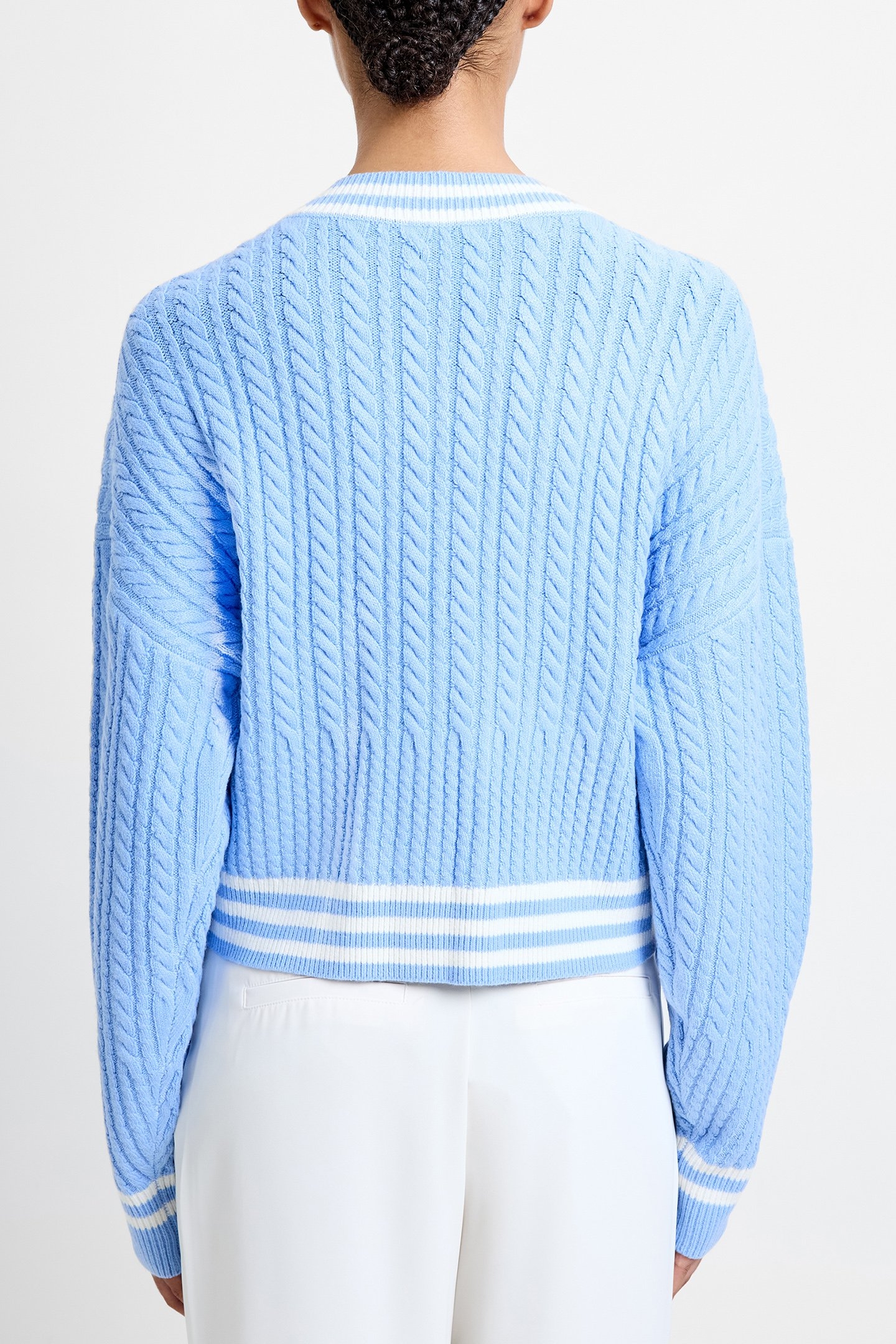 BABYSOFT CABLE V NECK JUMPER DUSTED BLUE/WIN WHT 2