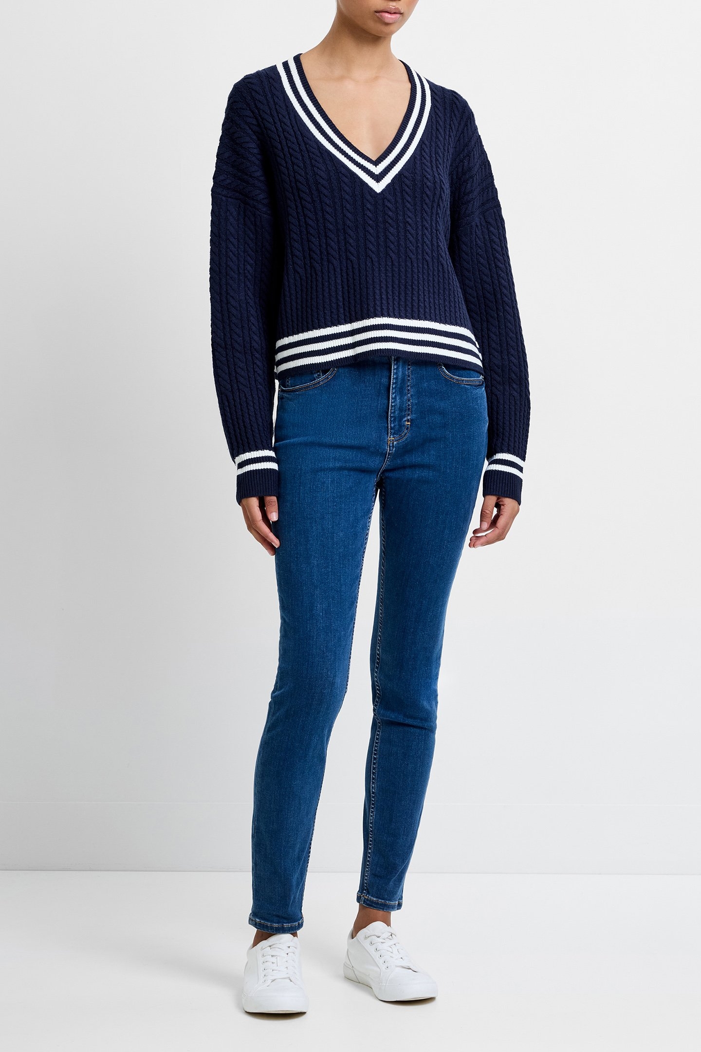 BABYSOFT CABLE V NECK JUMPER DUCHESS BLUE/WIN WHT 3