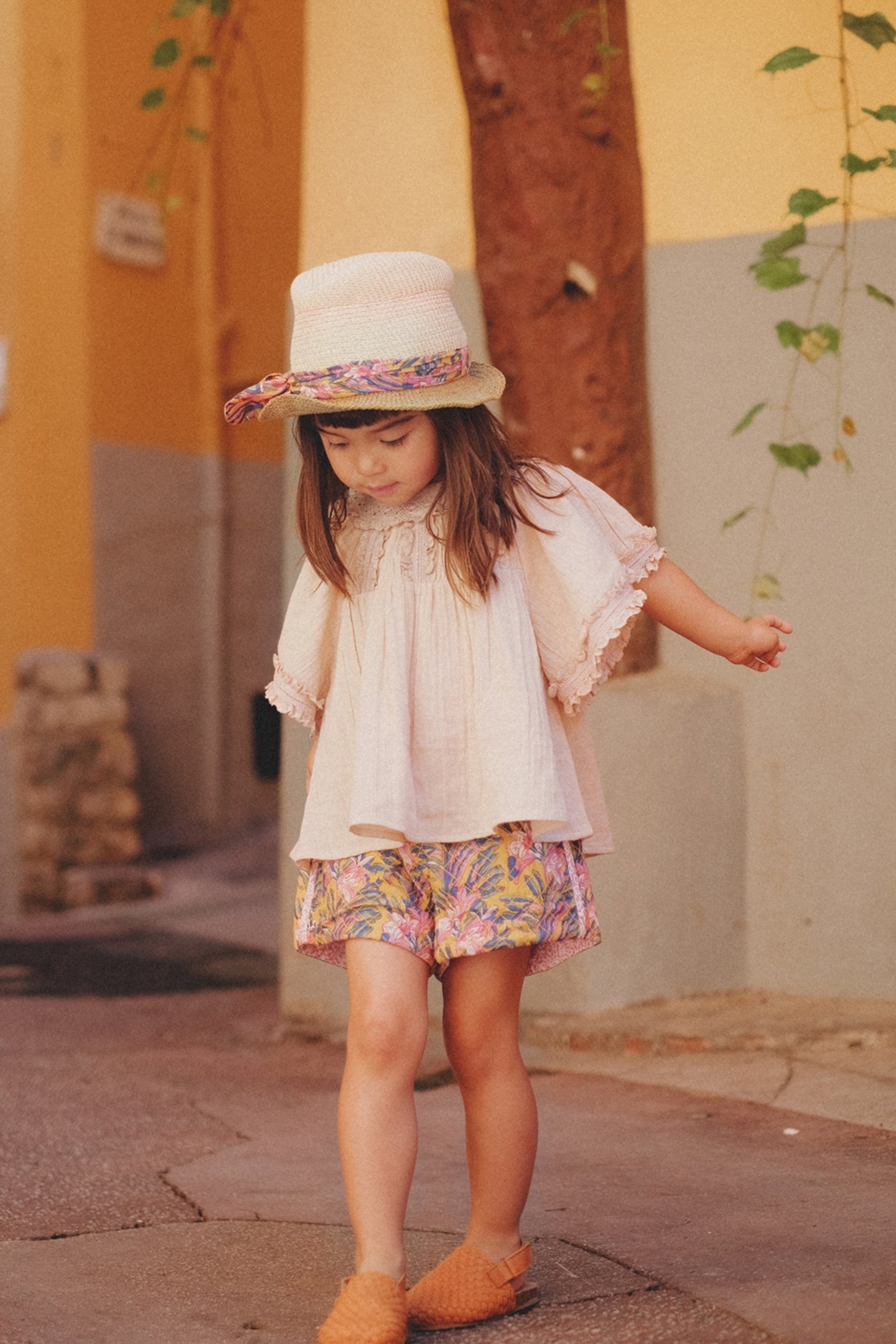 SHORTS AMBROISE HONEY FLOWER / STAMP 3