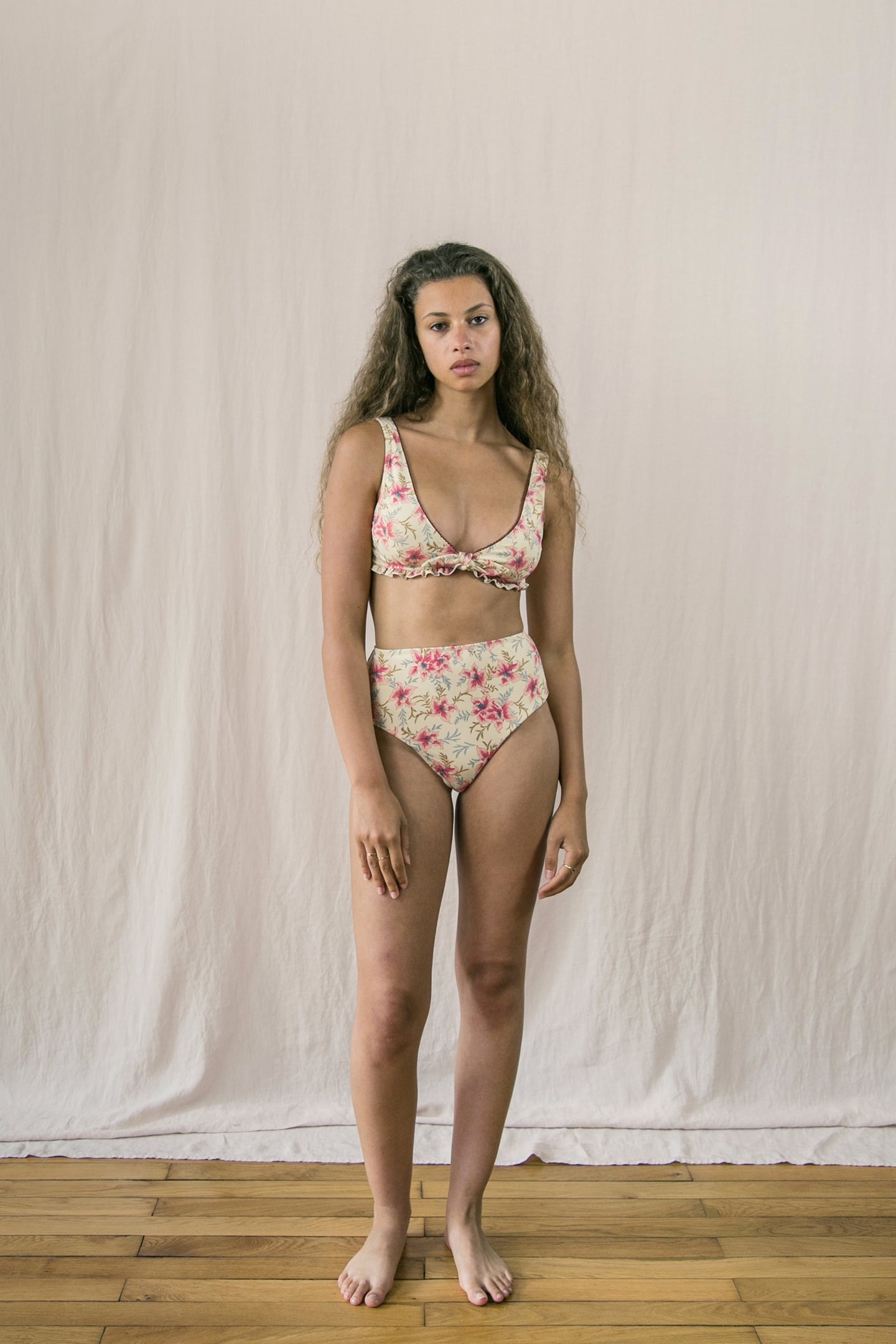 BIKINI BOTTOM CREEKY RASPBERRY FLOWERS 1