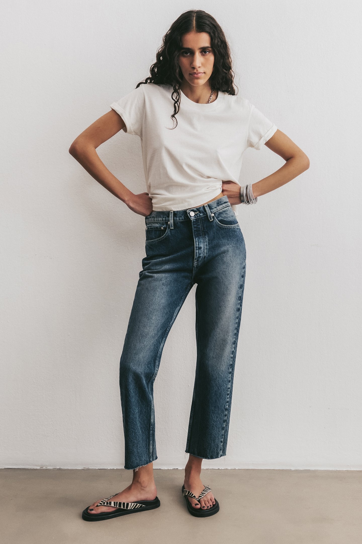 THE DARK BLUE REGULAR JEANS 1