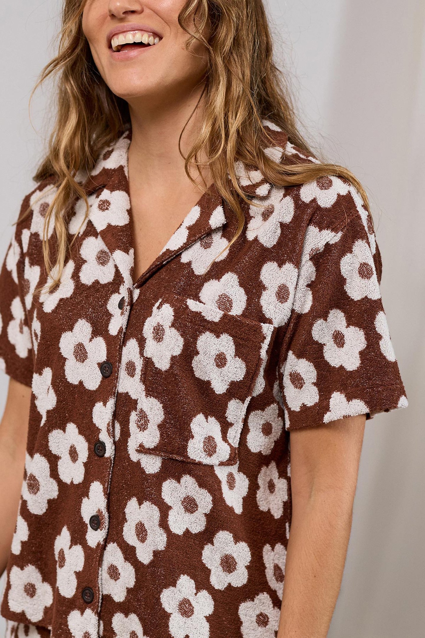PENNATA SHIRTS CHOCOLATE DAISIES 4