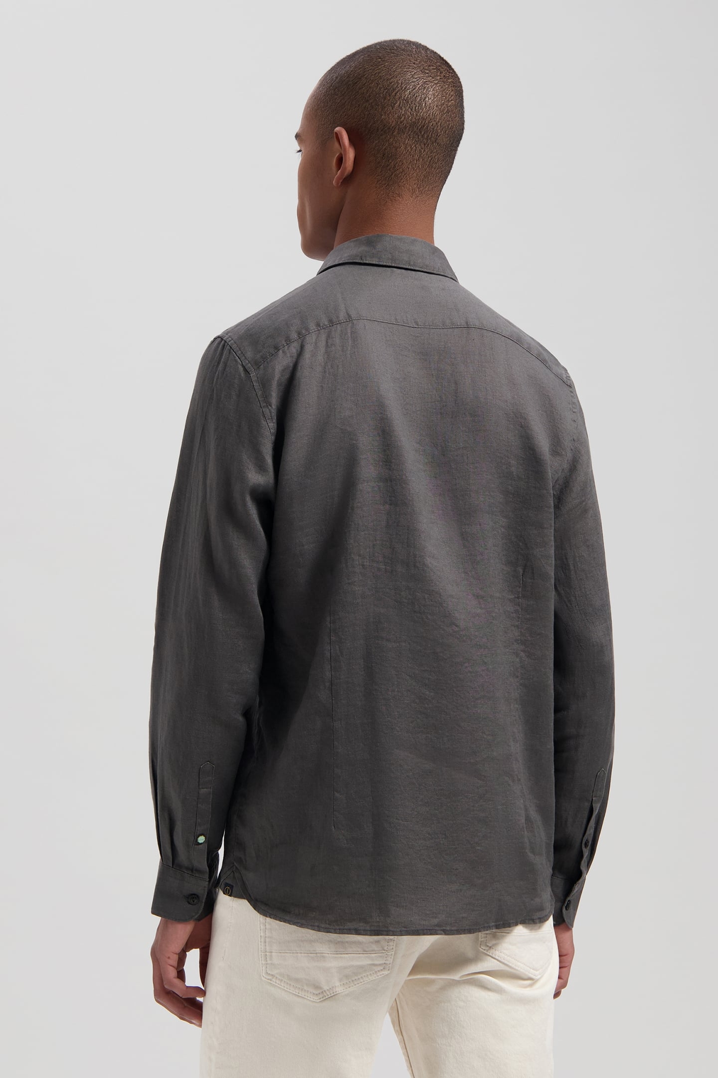 DS_JAGGER SHIRT BELUGA 2