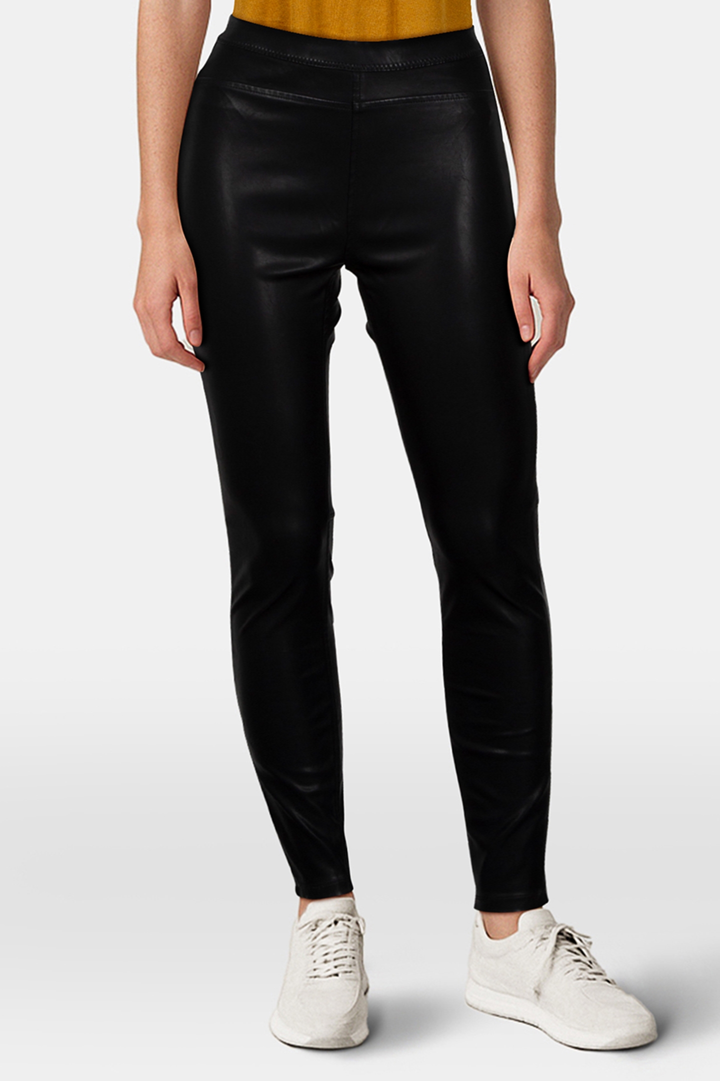 AMBER PANTS BLACK 1