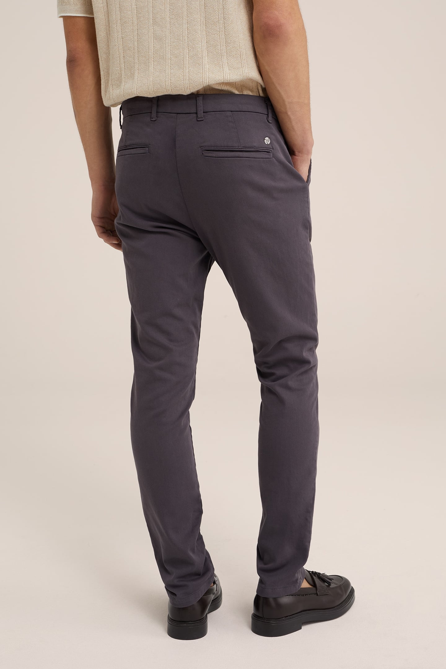 CHINO DARK GREY 2