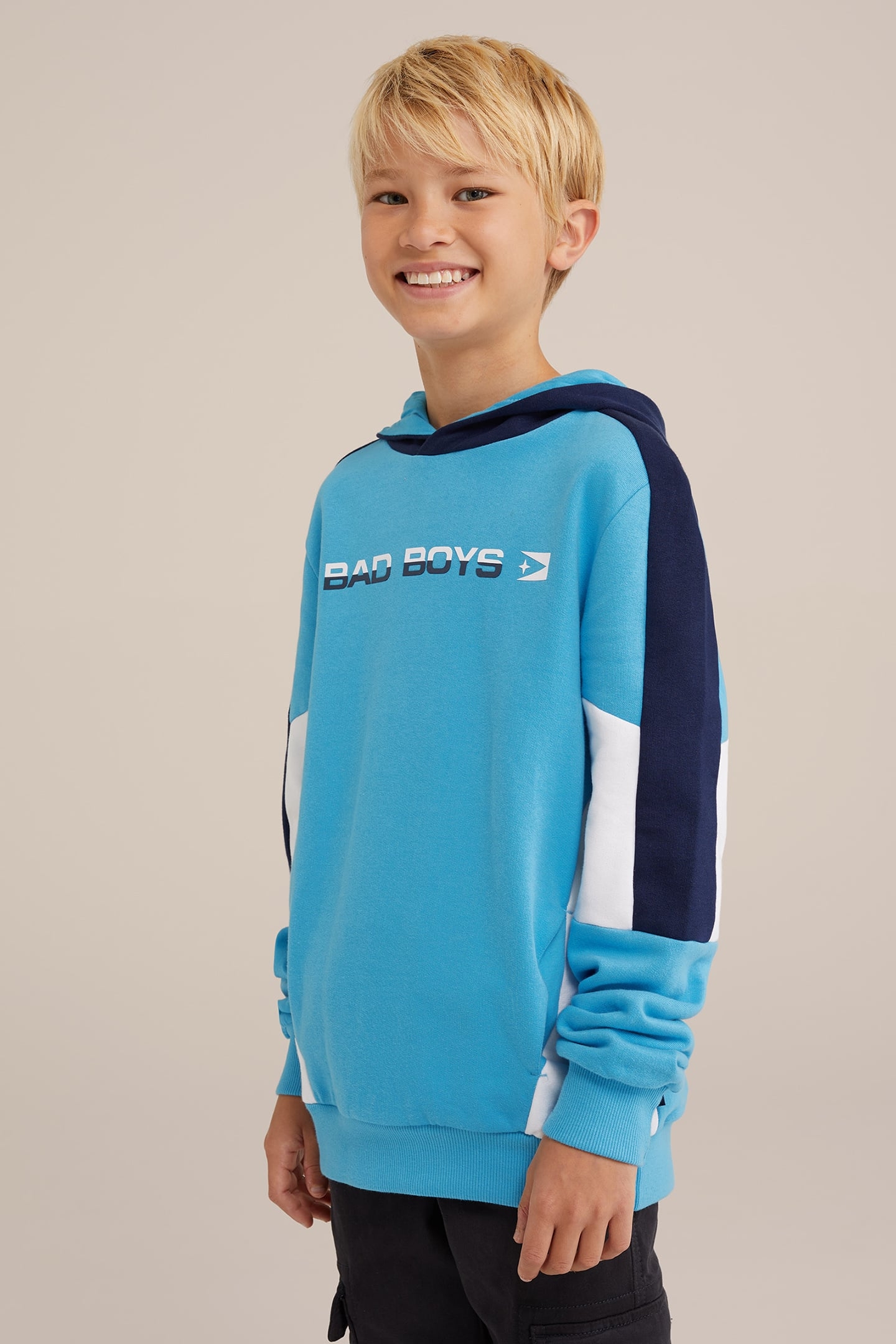 SWEATER LIGHT BLUE 1