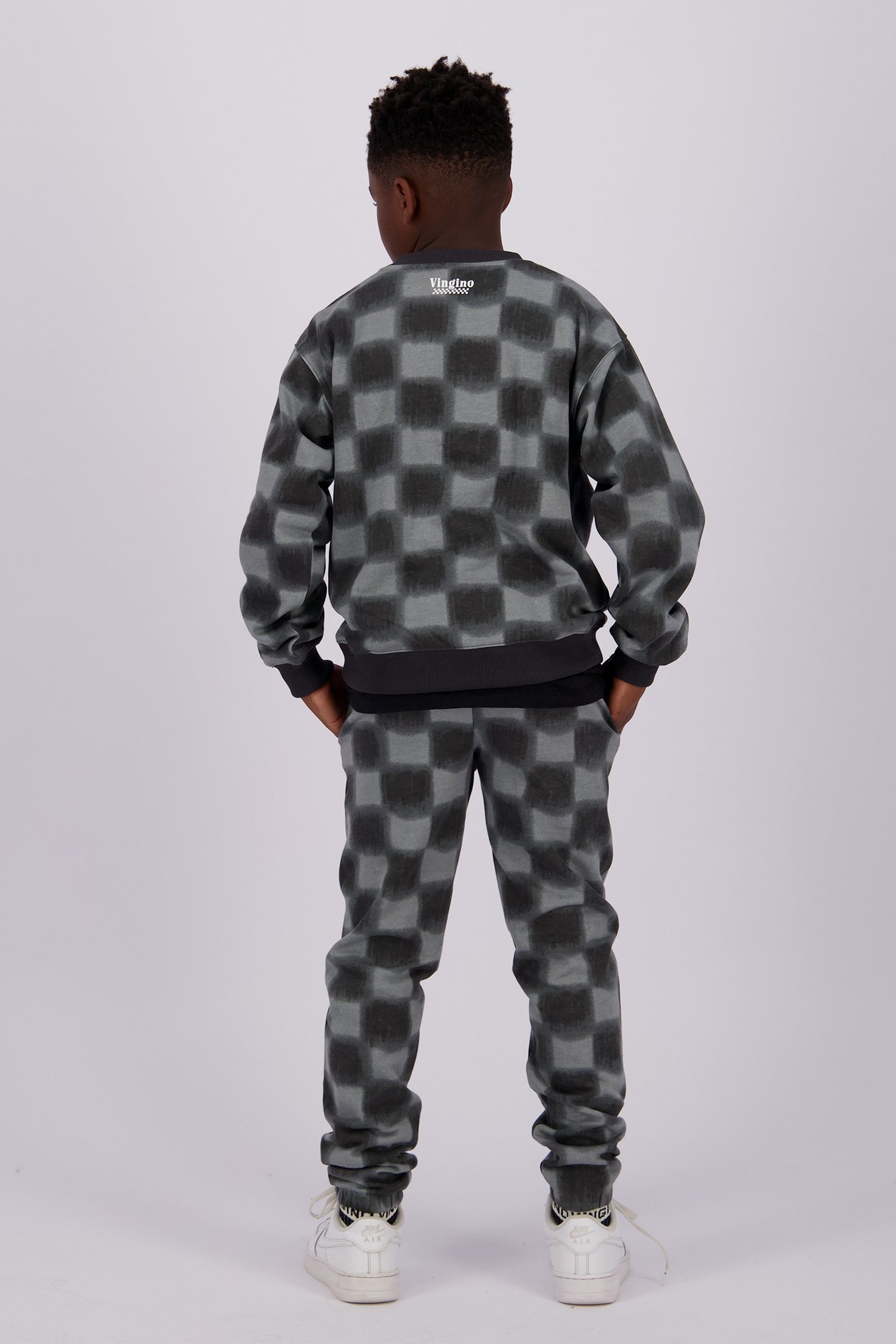 BOYS NACKERD SWEATER DEEP BLACK 2