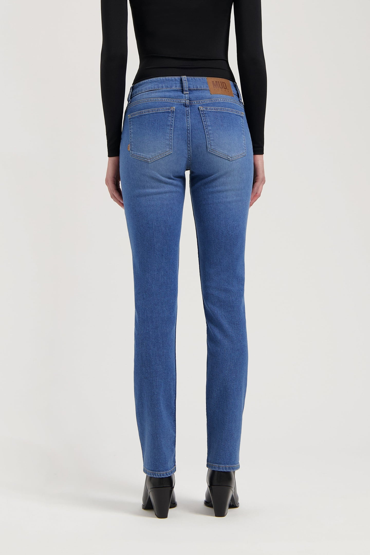 LOGAN HIGH SLIM FRESH FADE 2