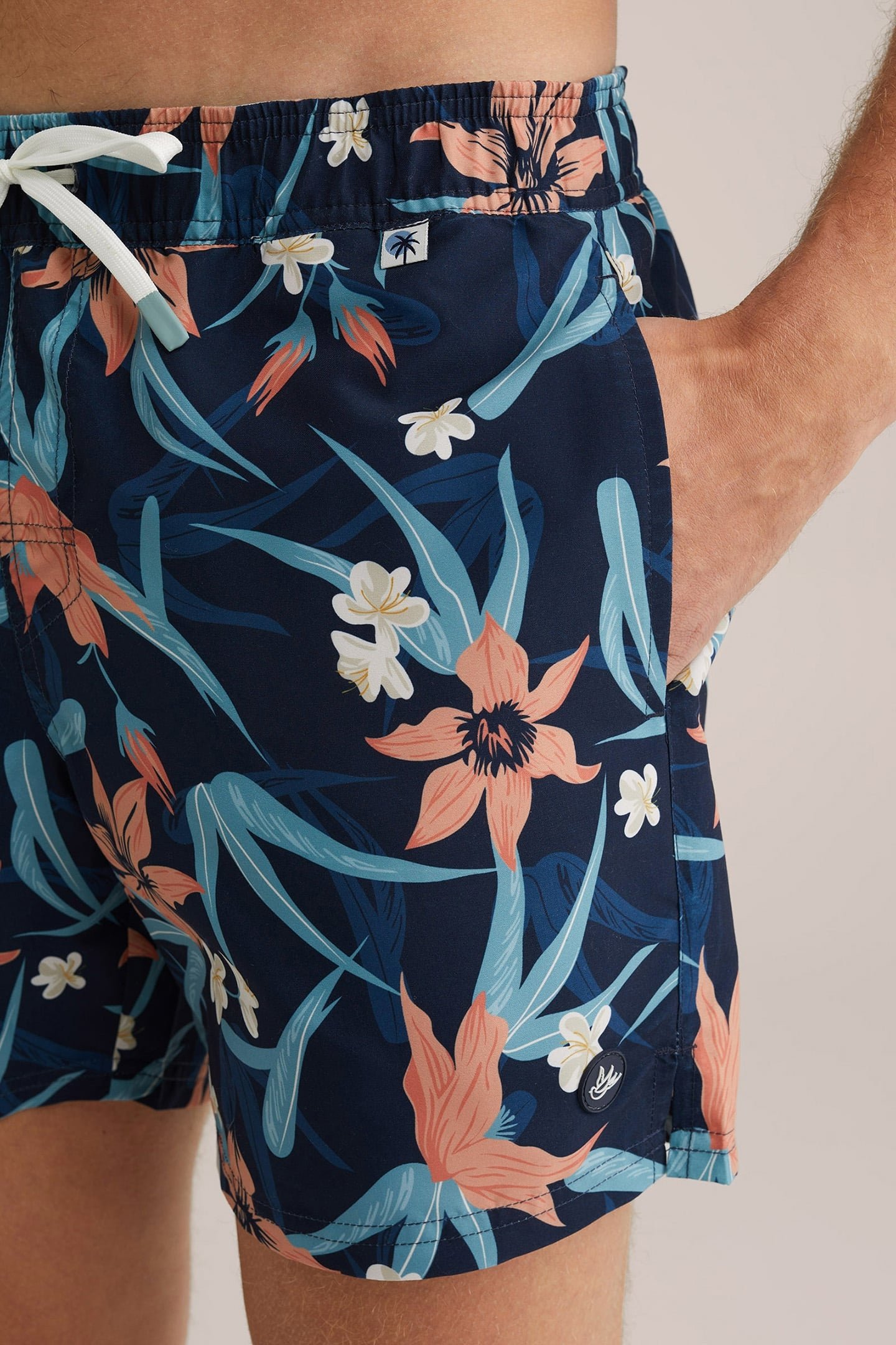 BEACH SHORT DARK BLUE 5