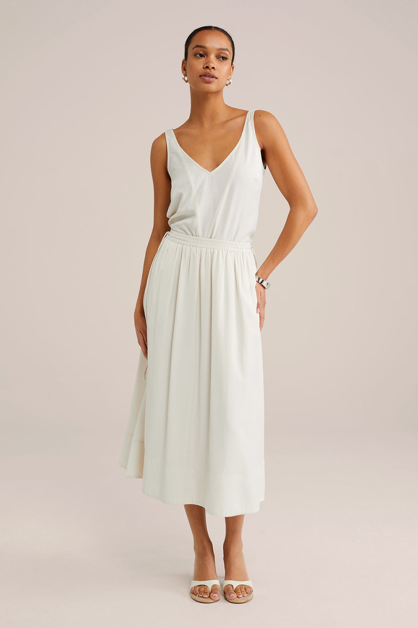 SKIRT MEDIUM LENGTH BEIGE 3