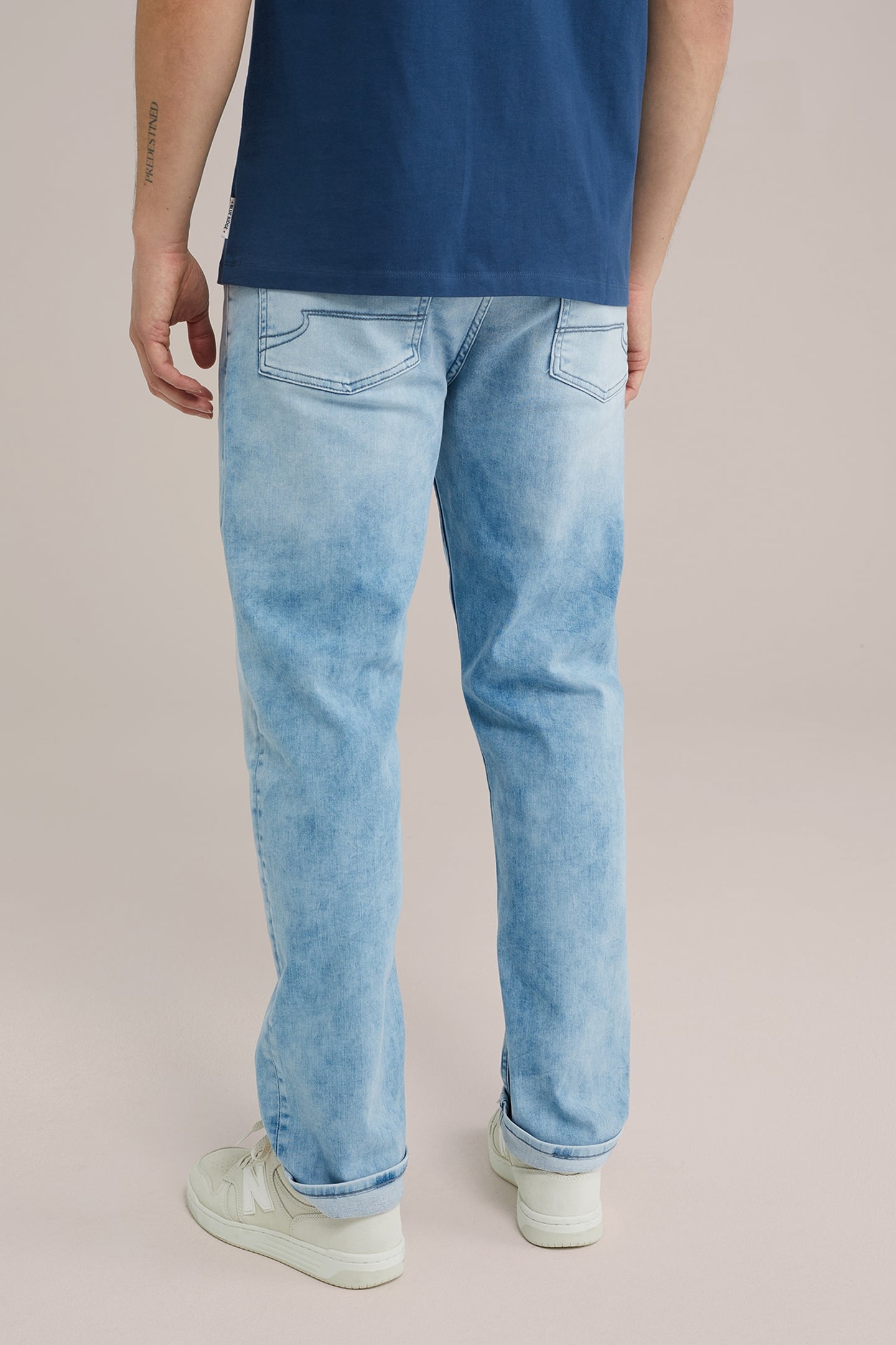 5-POCKET MID WAIST LIGHT BLUE 2