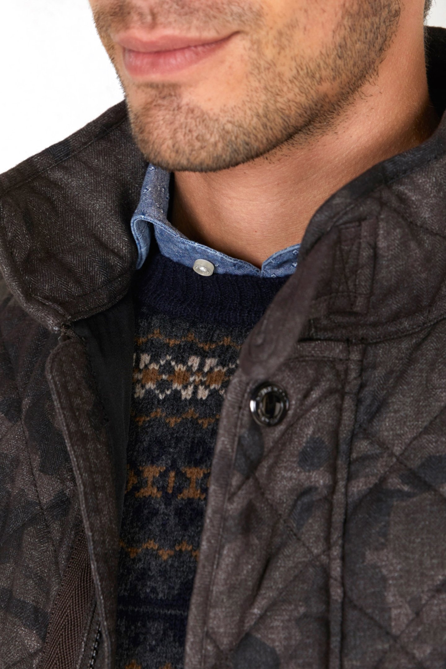 DIAMAND QUITED BODYWARMER BROWN 4