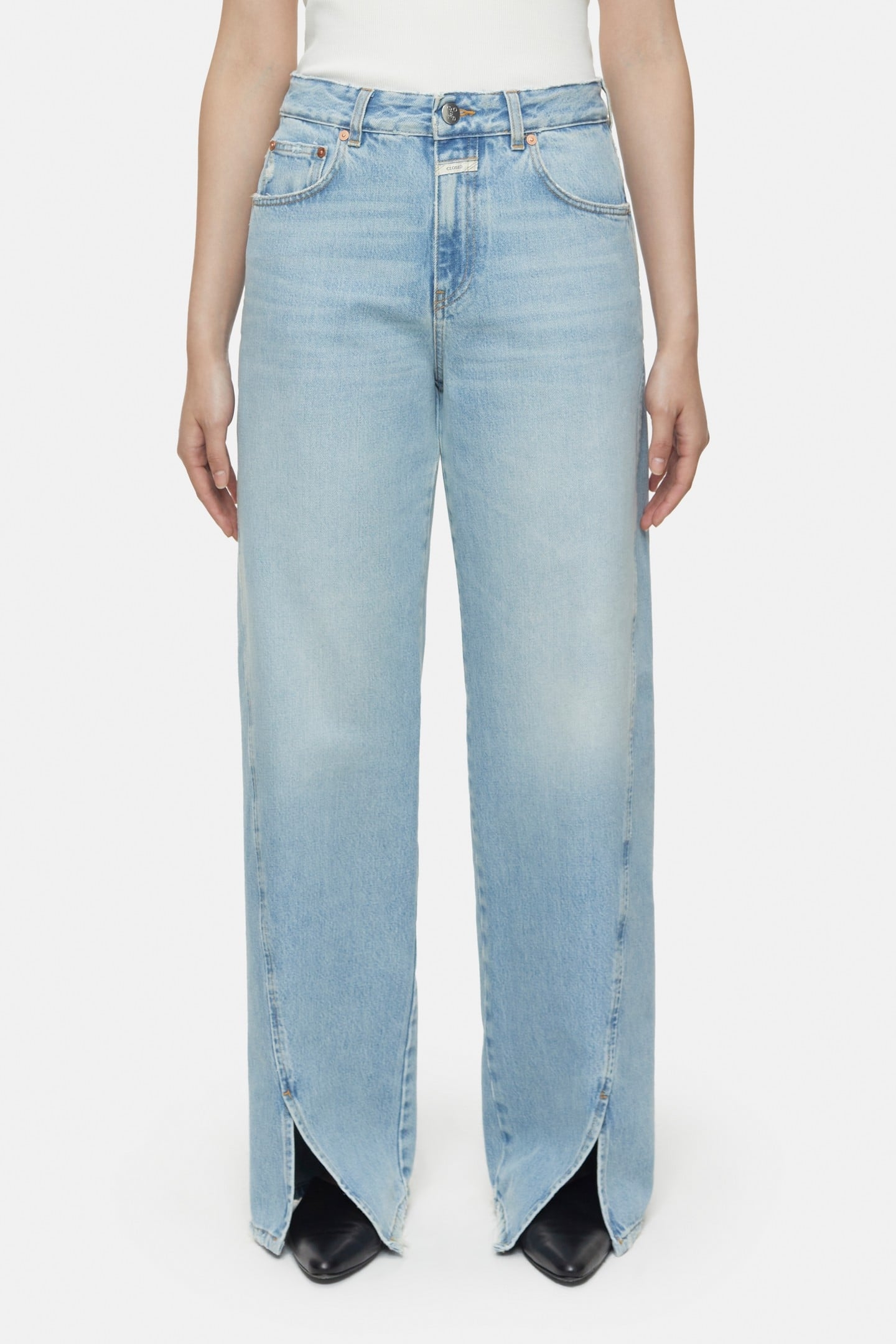 HOWEA JEANS MID BLUE 3