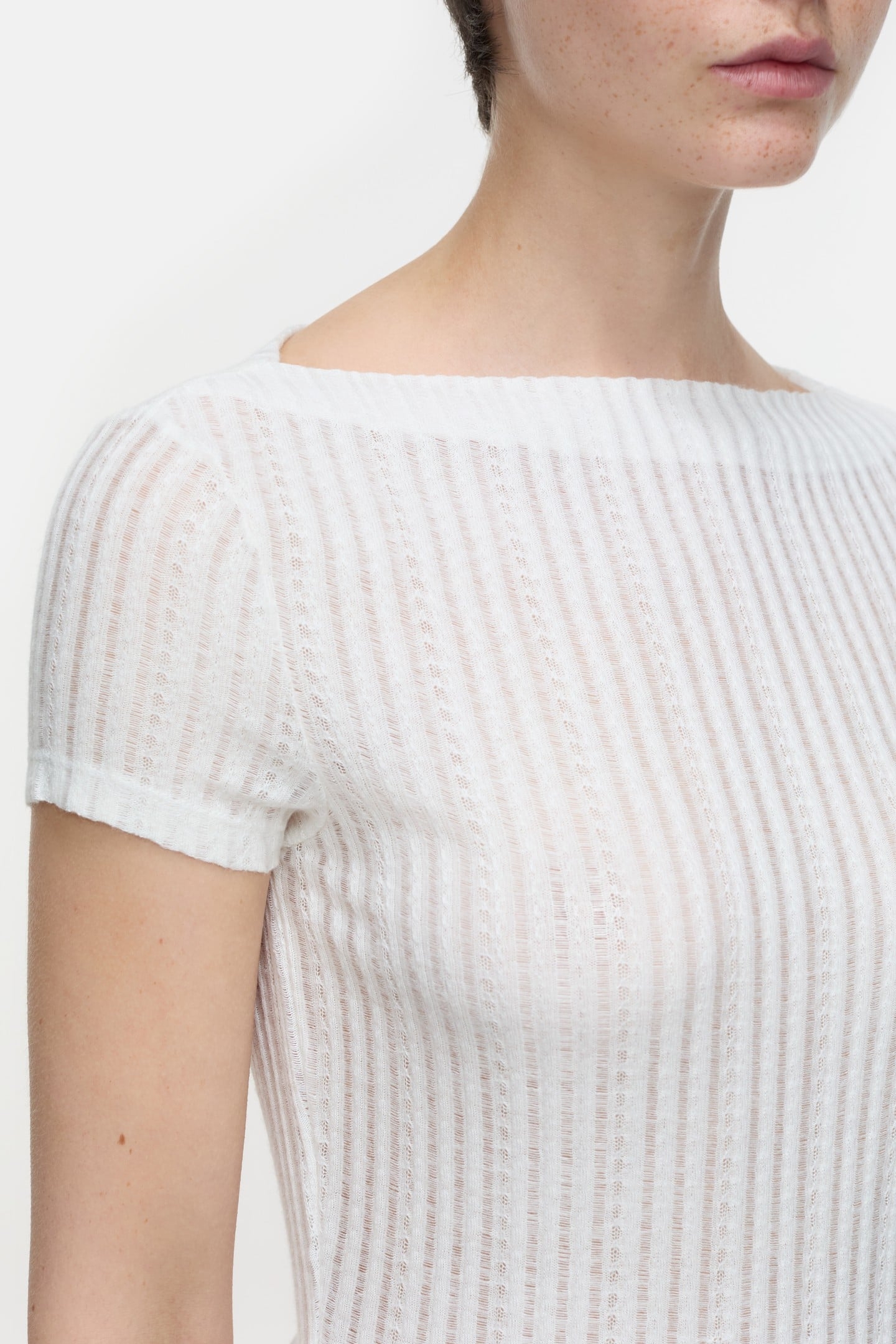 STRAIGHT NECK T-SHIRT T-SHIRTS IVORY 3