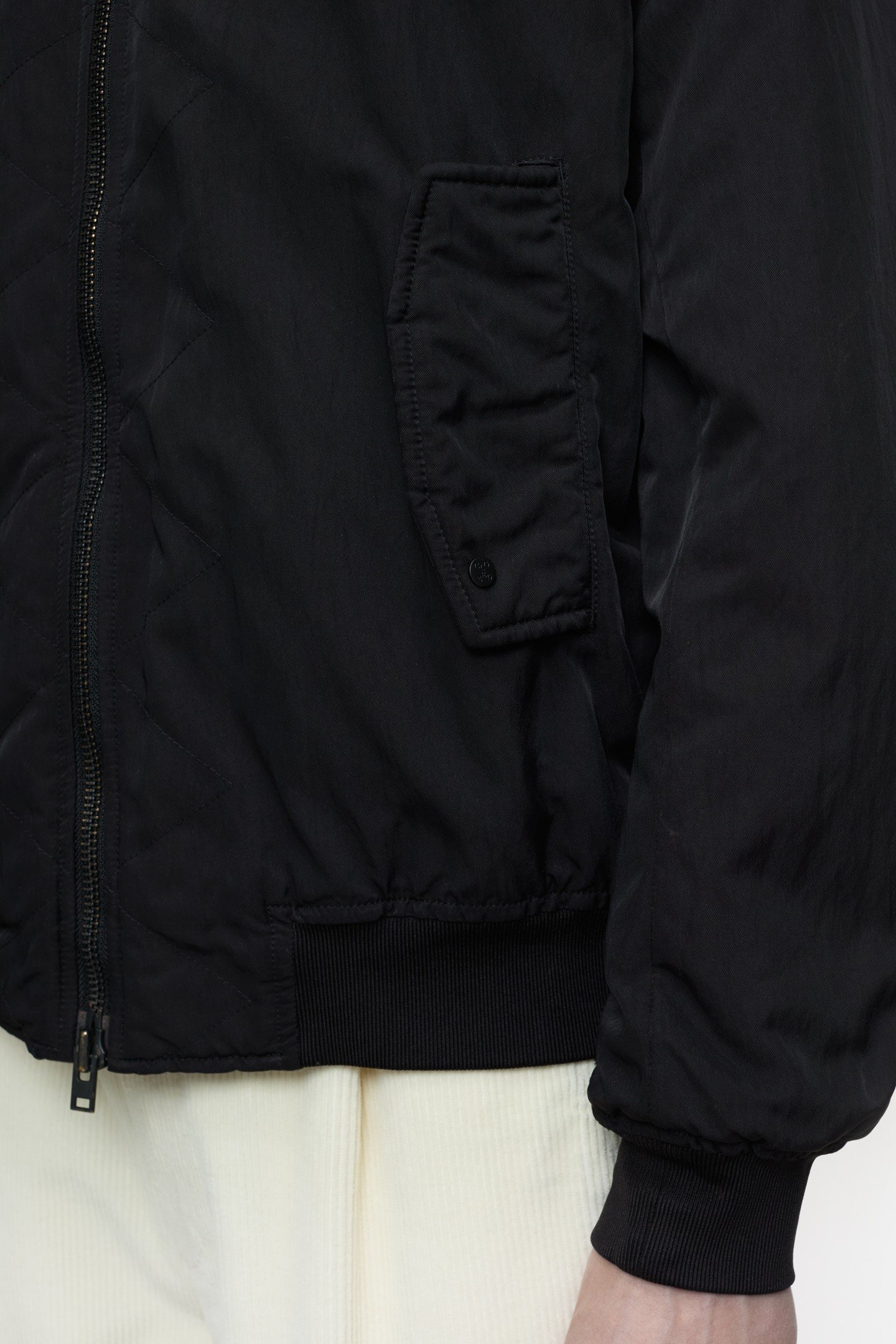 FLIGHT JACKET EBONY 4