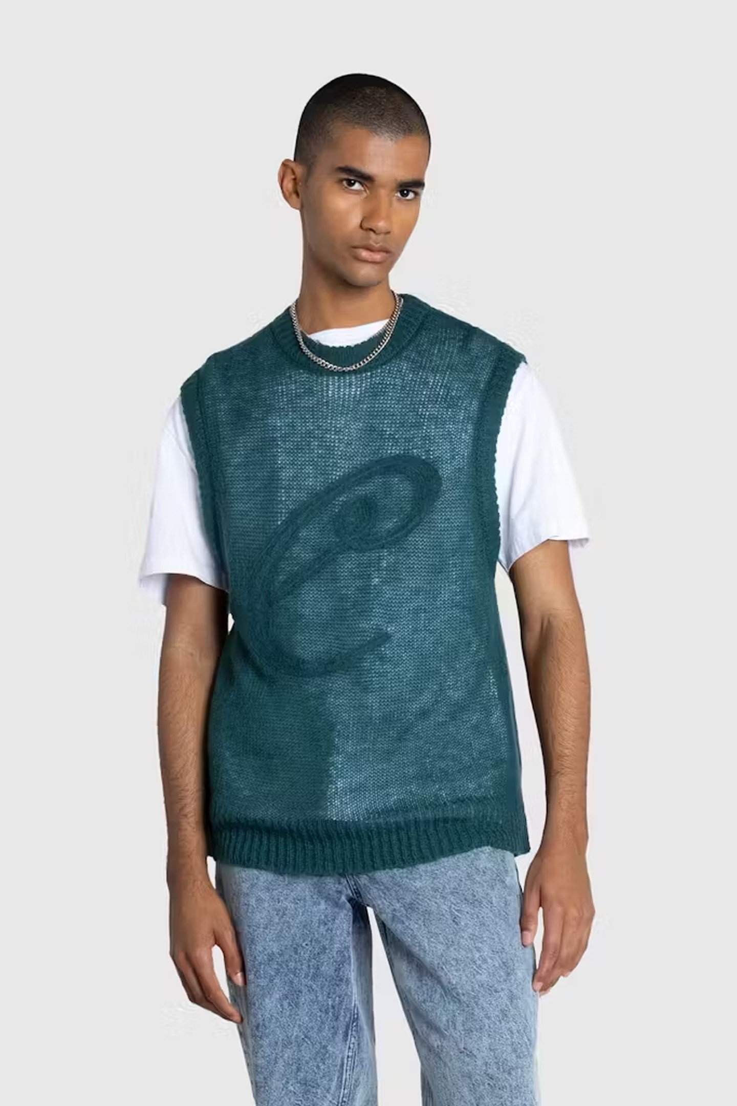CAFÉ DE FLORE X  HIGHSNOBIETY – SCRIPT SWEATER VEST GREEN 2