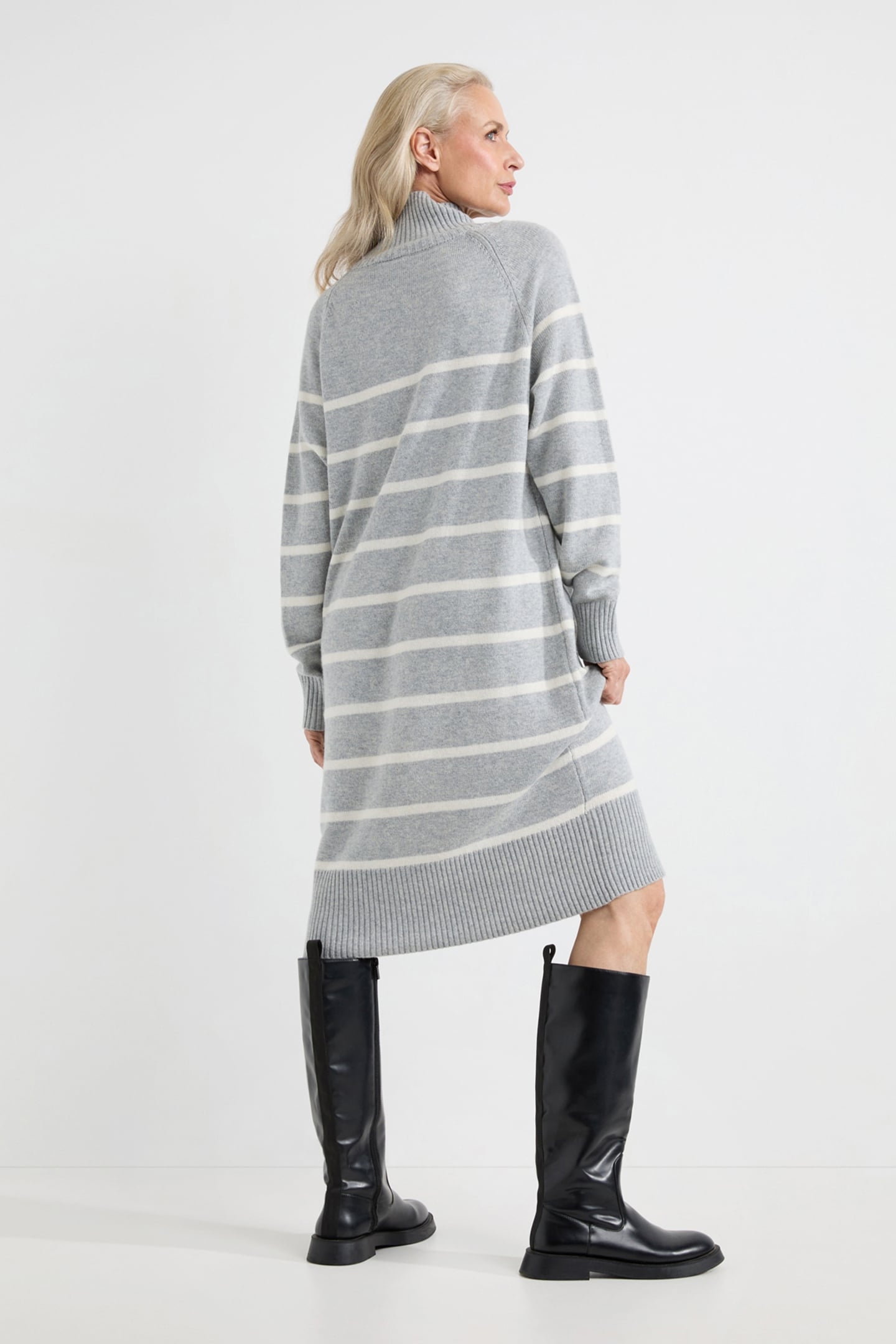 ANIKA DRESS GREY STRIPE 3