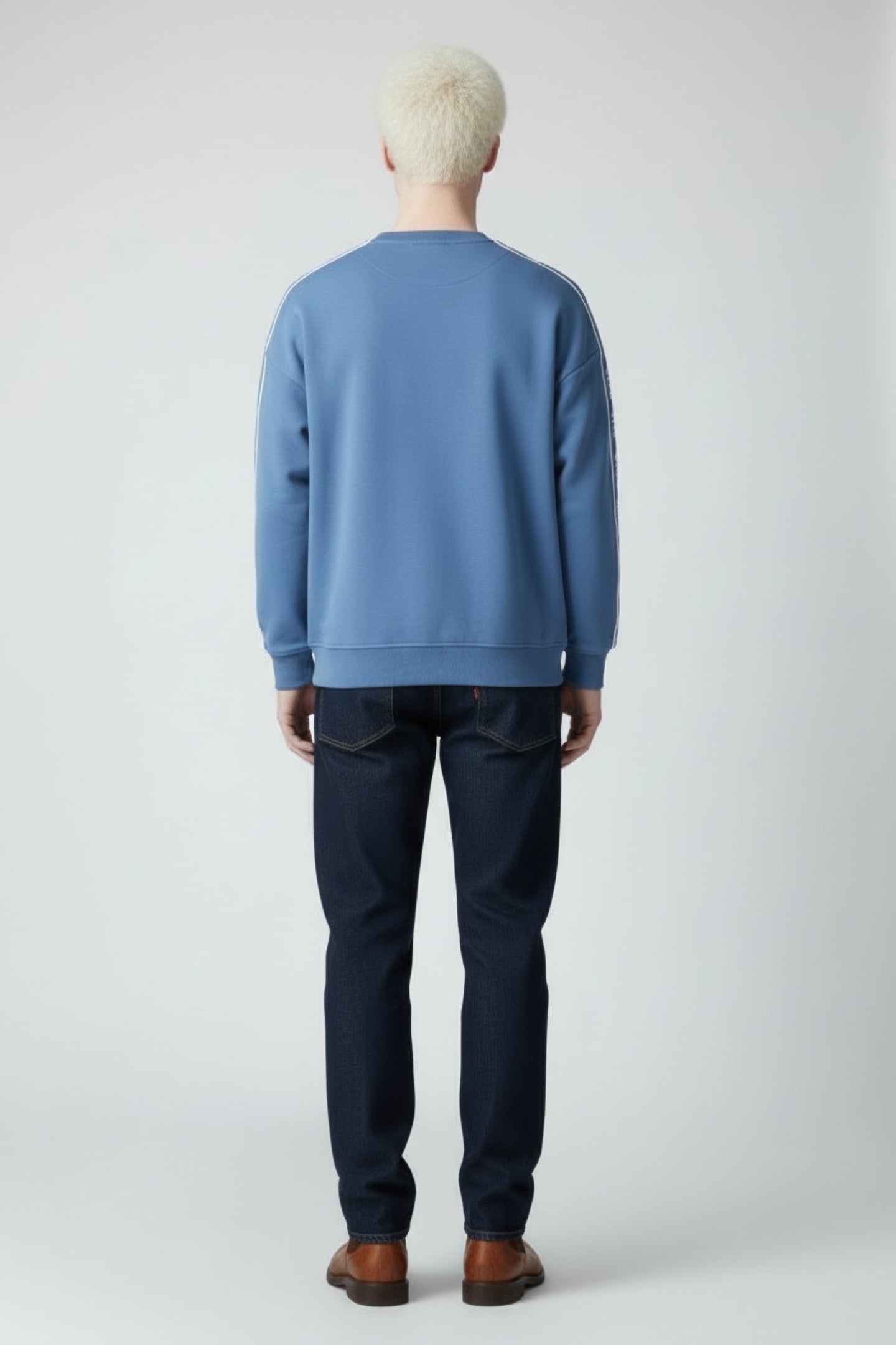 B-TAPE CREWNECK CORONET BLUE 2