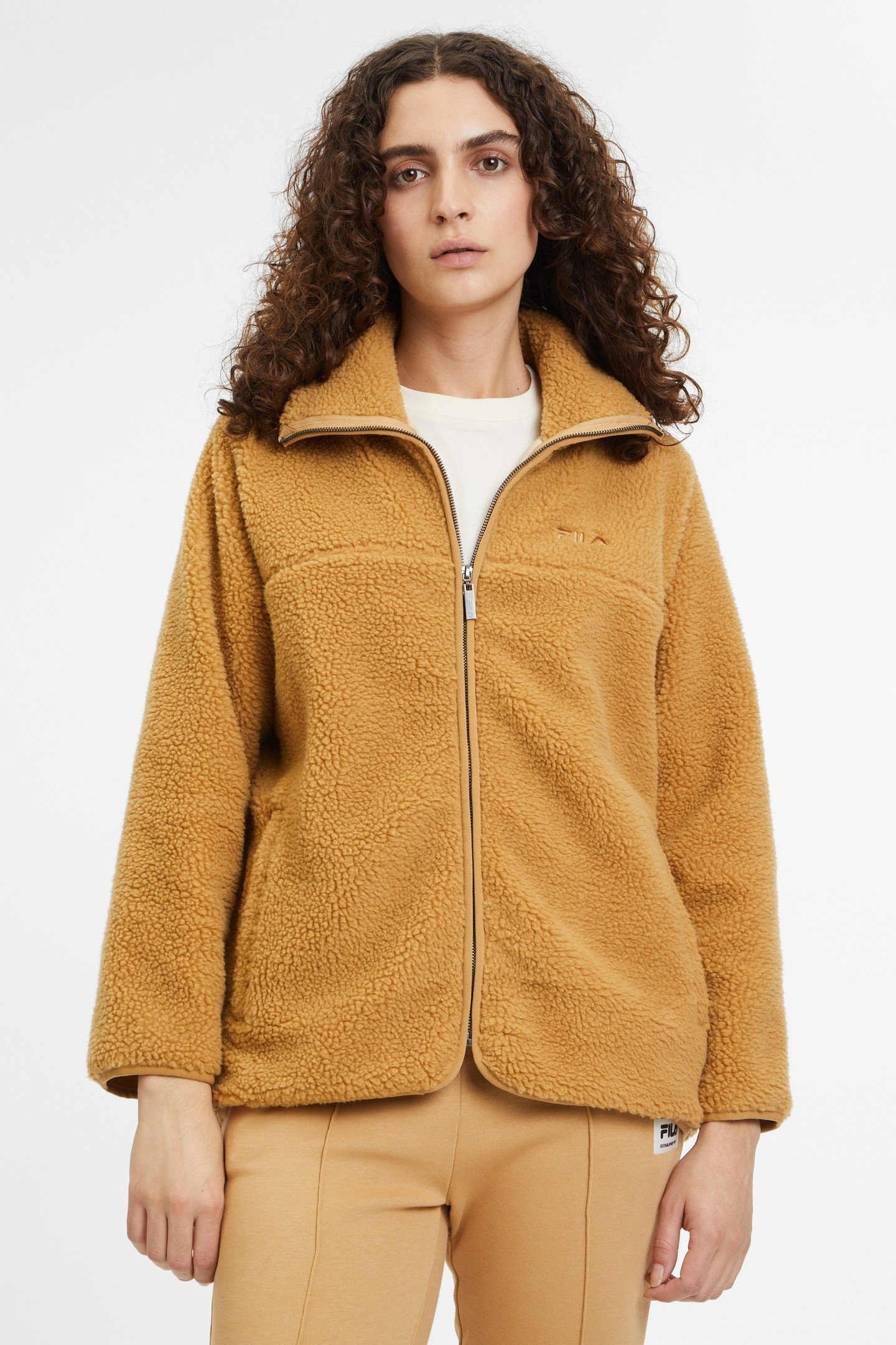 BOROVANY SHERPA JACKET ICED COFFEE 2