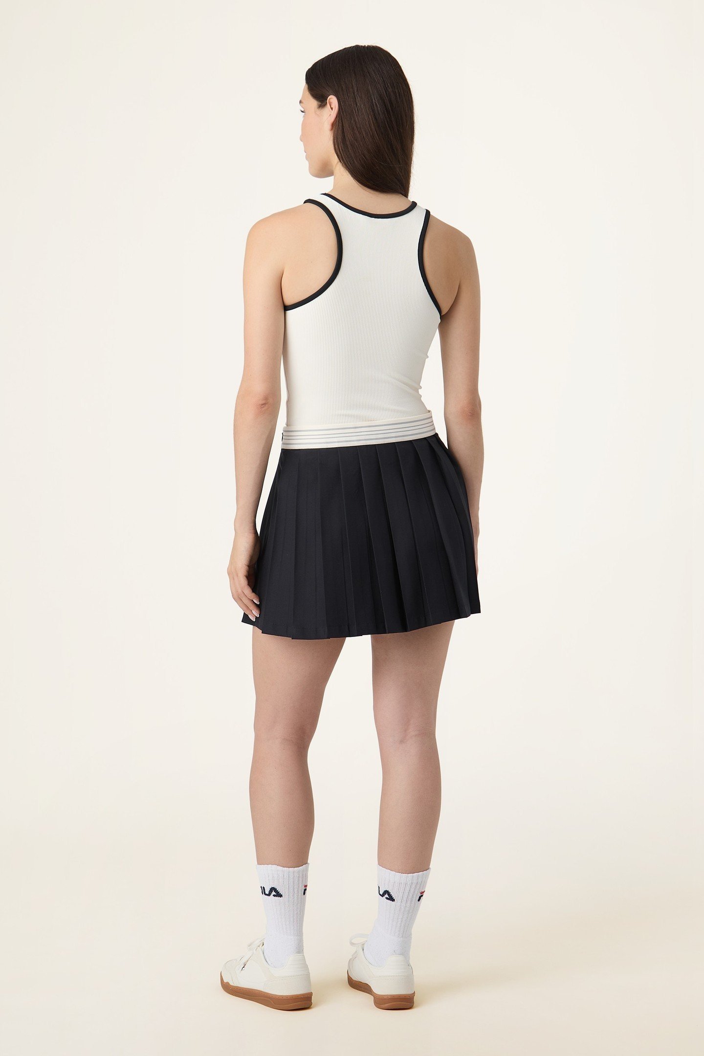 BELLAGIO LOW WAIST PLEATED SKIRT BLACK 3