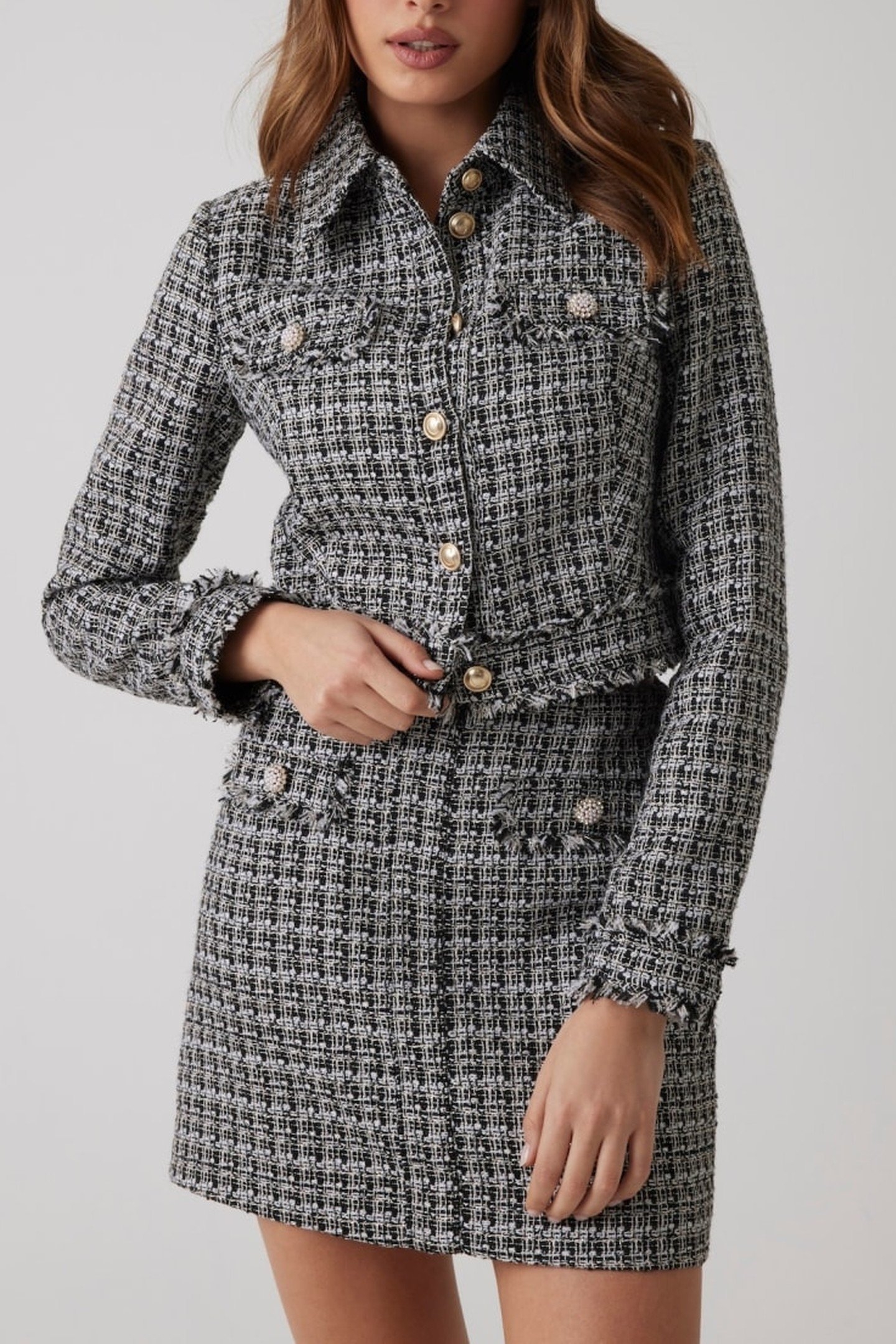 GUESS ECO DAPHNEE CROPPED JACK BLACK AND WHITE TWEE 5