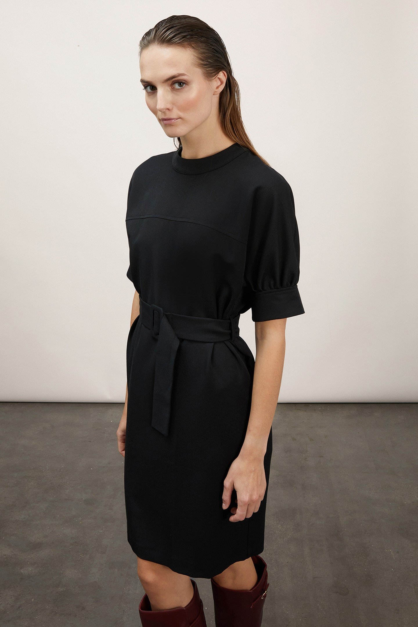 DRESS WITH BELT BLACK 2