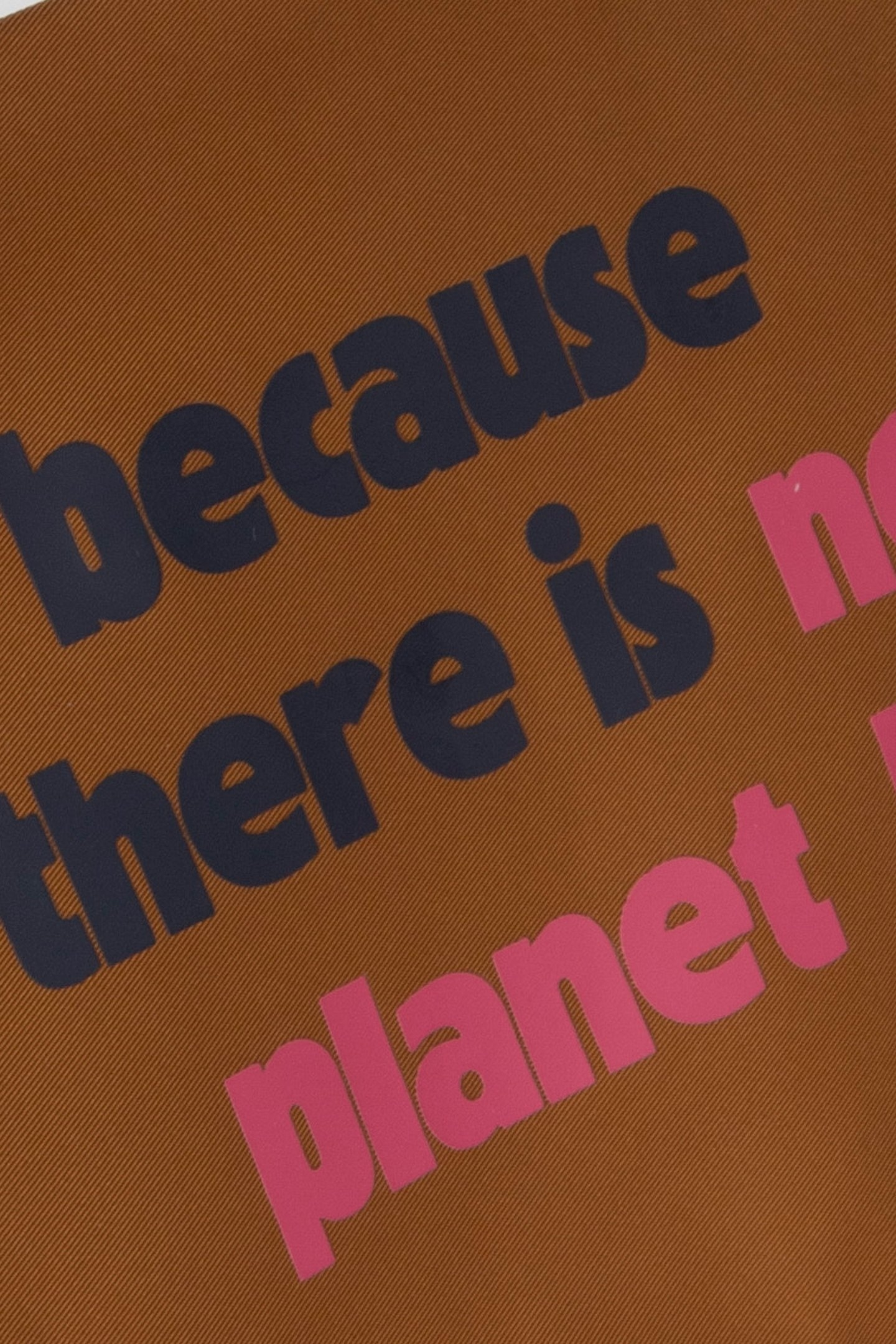 LUPITAALF CLUTCH W/ MESSAGE CINNAMON 2