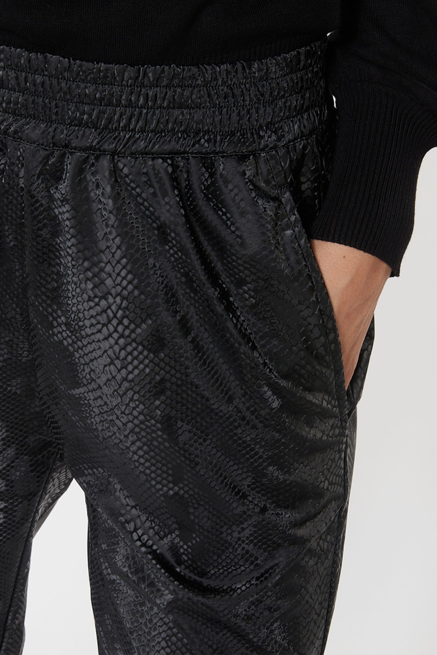 TROUSERS SNAKE PU BLACK 6