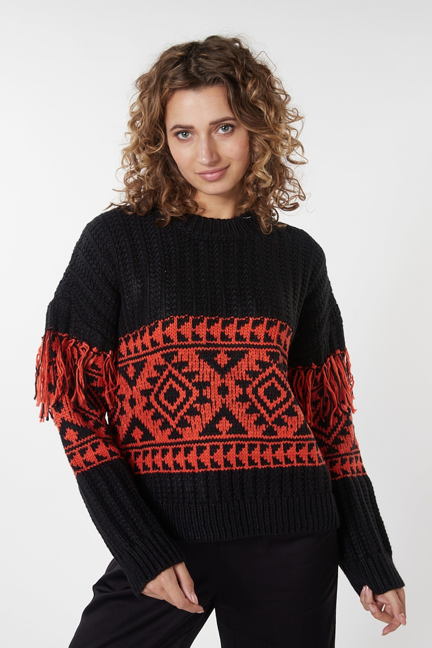SWEATER JACQUARD FRINGES BLACK / RED 2