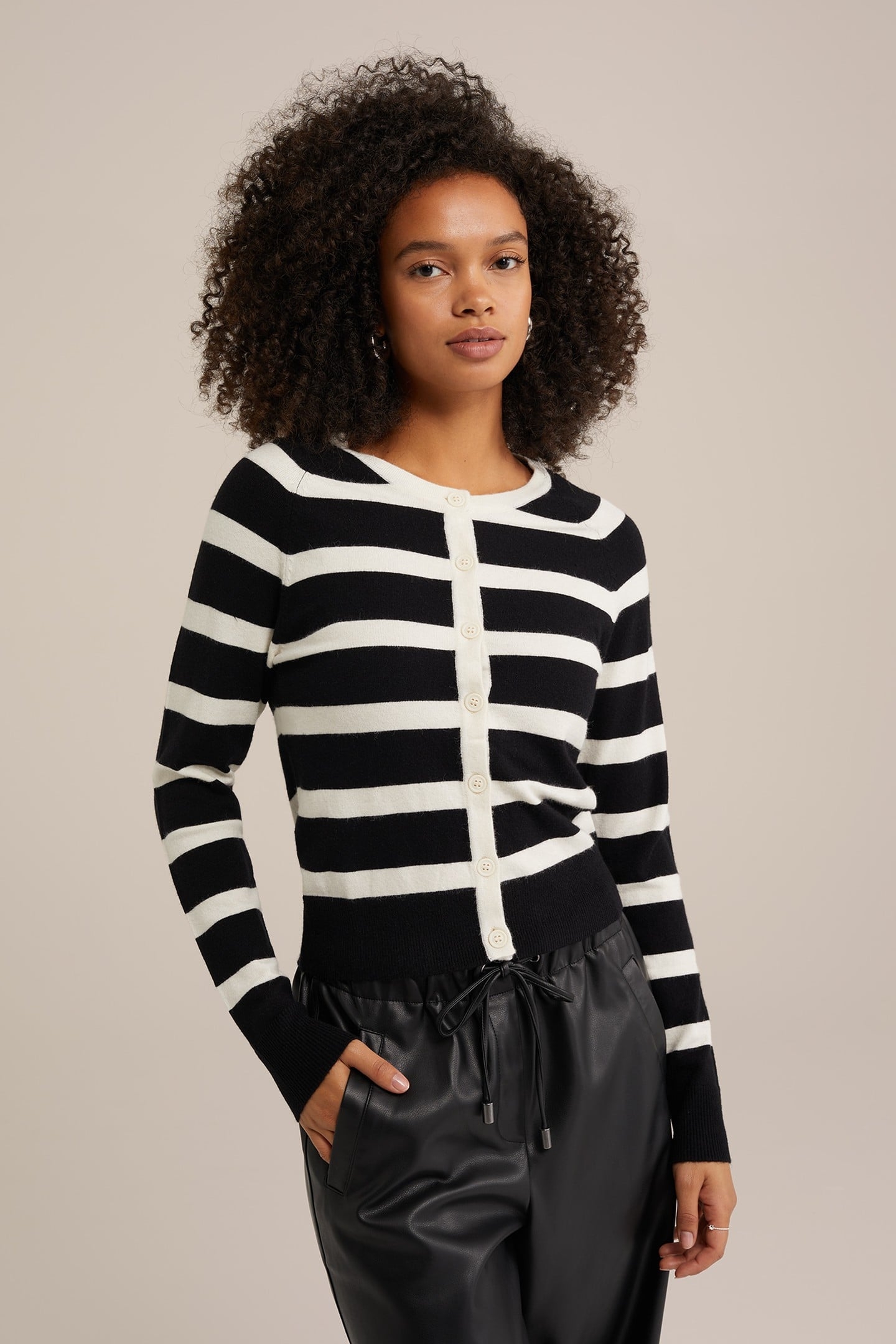 KNITTED CARDIGAN BLACK 1