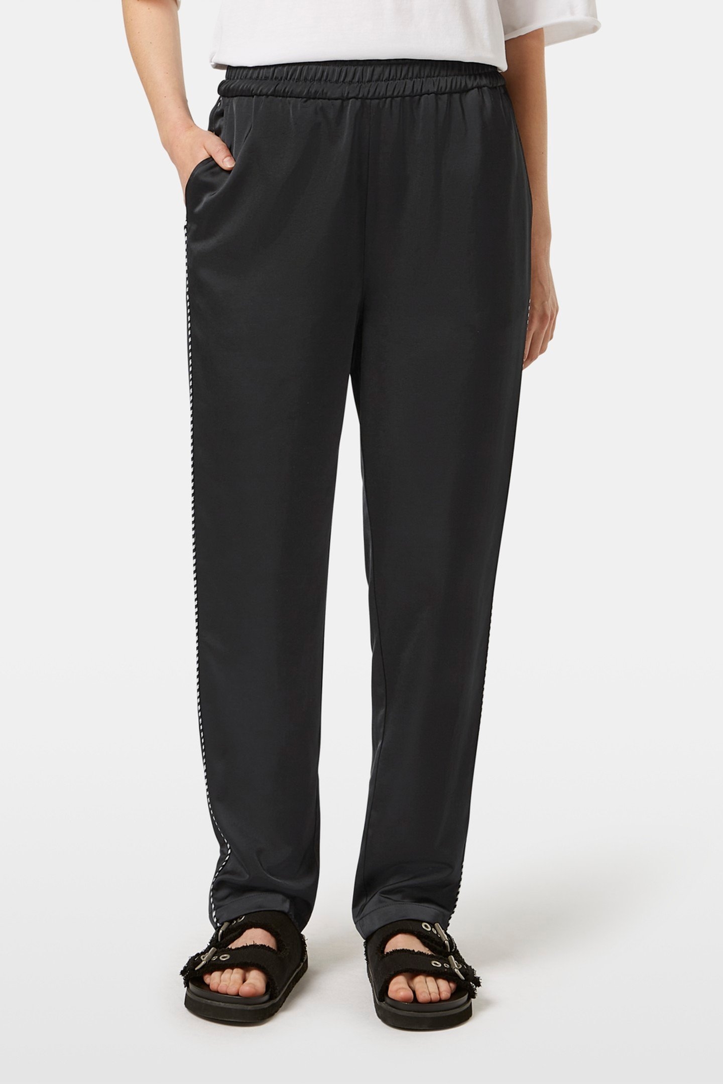 MAIA MID RISE SATIN PULL ON PANT BLACK 3
