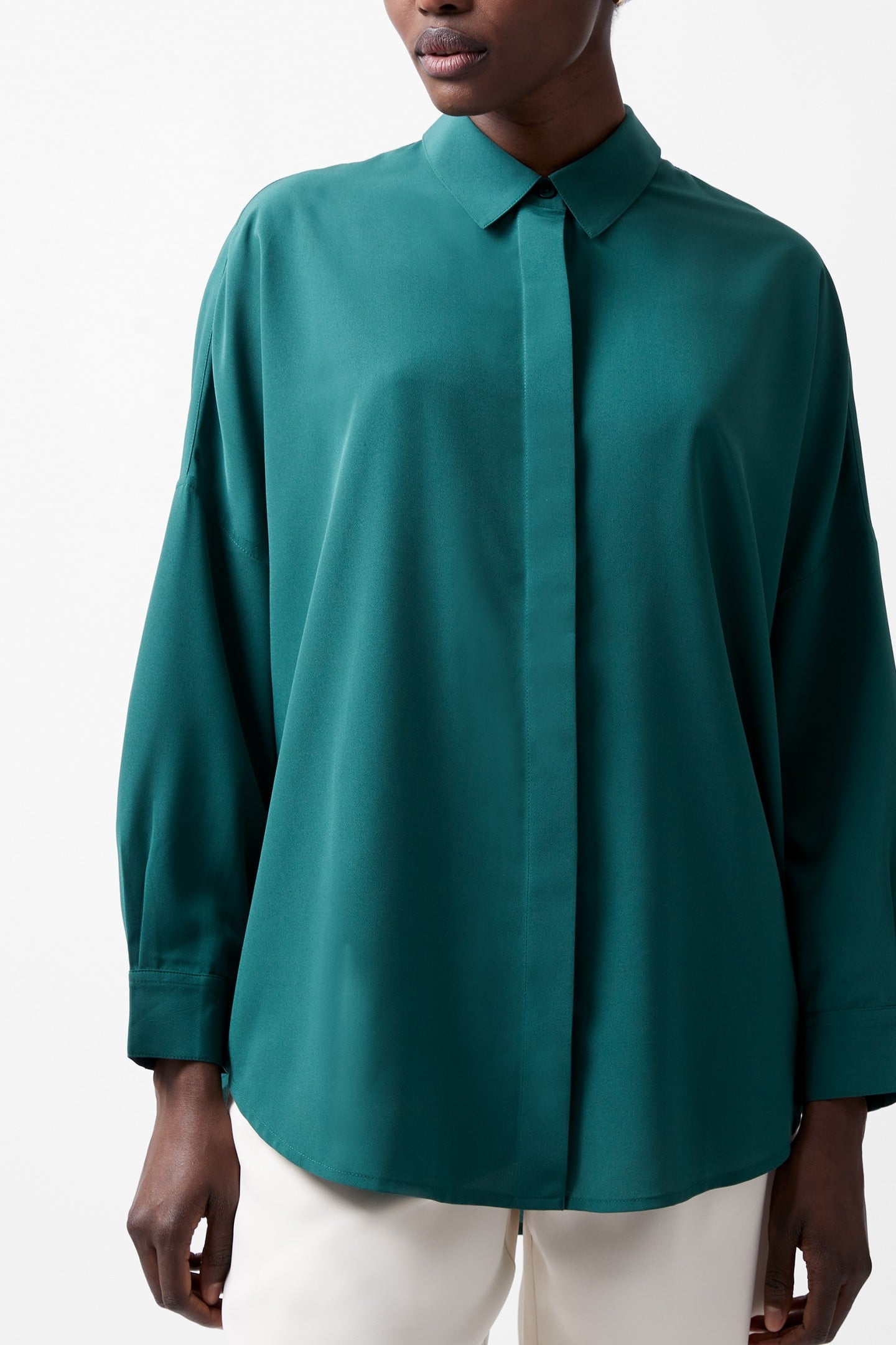 CAPRINA CREPE LS BUTTON SHIRT FOREST 1