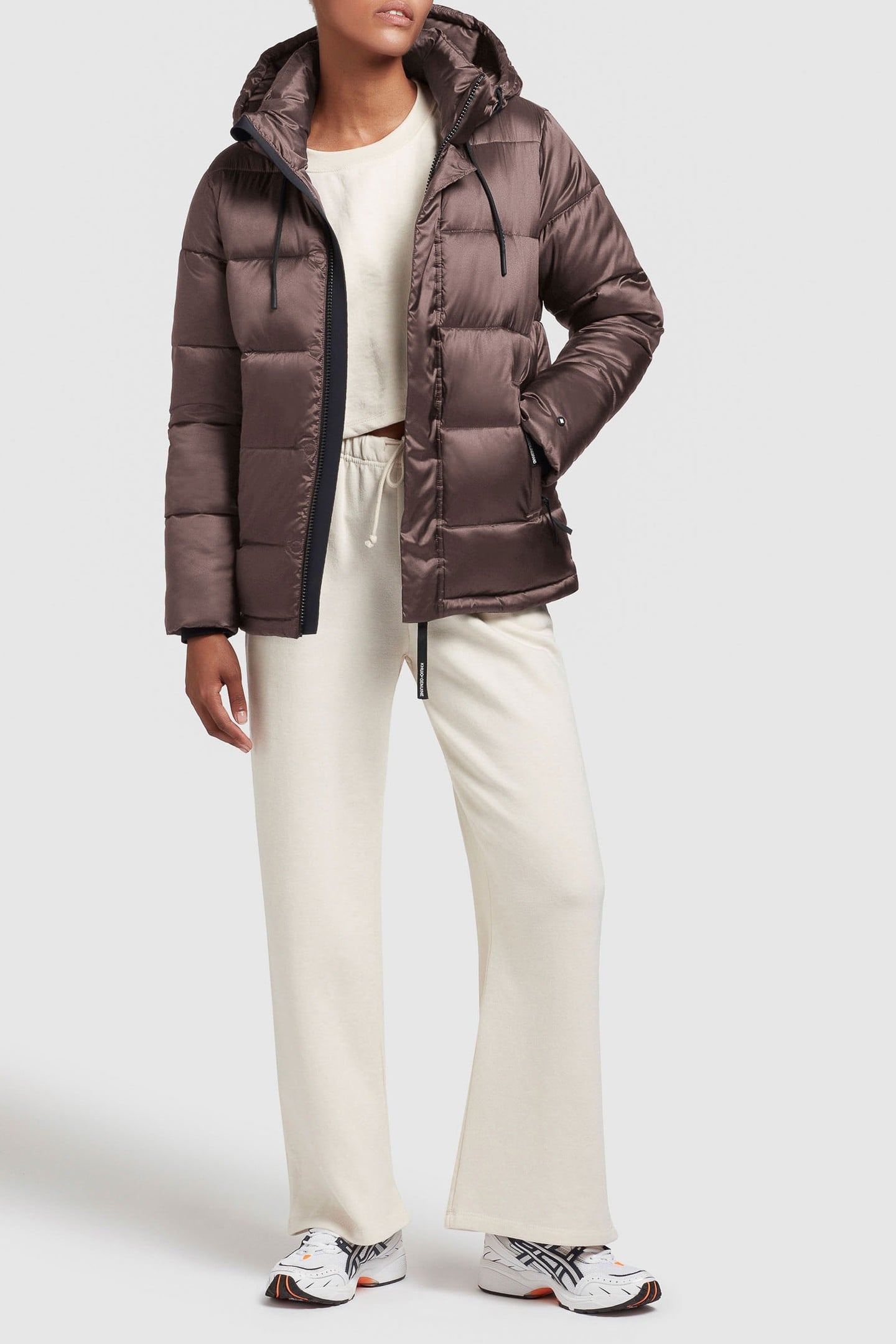 EVONA SATIN STONE TAUPE 1