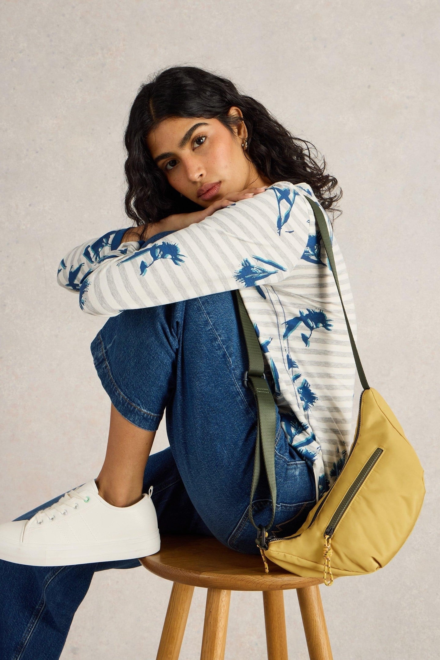 MEADOW CROSSBODY MID CHARTREUSE 5