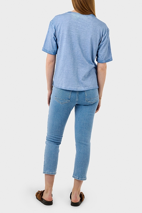 TOP MET BRODERIE BLISSFUL BLUE 4