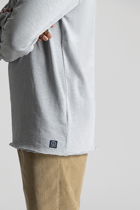 DS_NEWMAN CREW SHARK 4