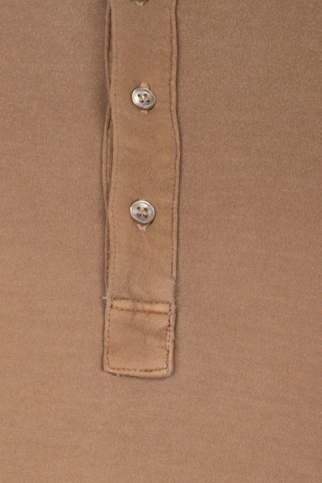 HENLEY PREMIUM SHIRT SAND 3