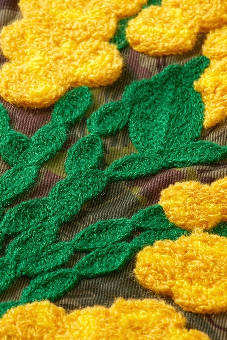 PRINTED SHORT SLEEVE TWILL SHIRT WITH SPECIAL EMBROIDERIES C 7