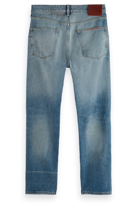 THE ZEE STRAIGHT JEANS — LET YOURSELF GO 2
