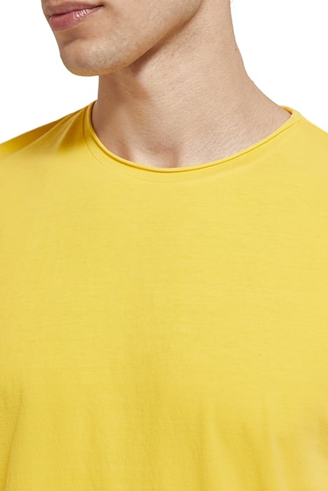 RELAXED FIT RAW EDGE T-SHIRT IN ORGANIC COTTON SPOTLIGHT 6