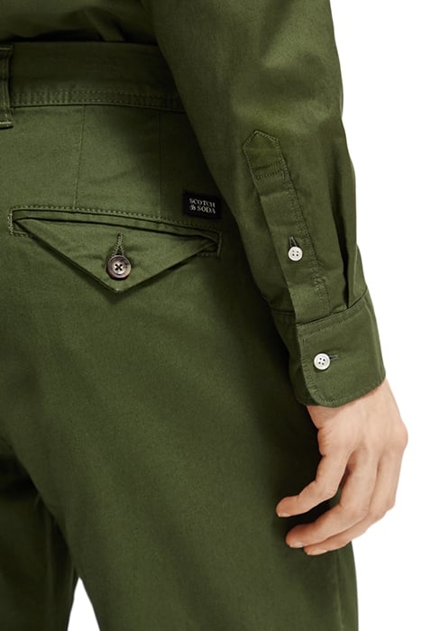 ESSENTIALS STUART - SLIM-FIT ORGANIC COTTON STRETCH CHINO FI 7