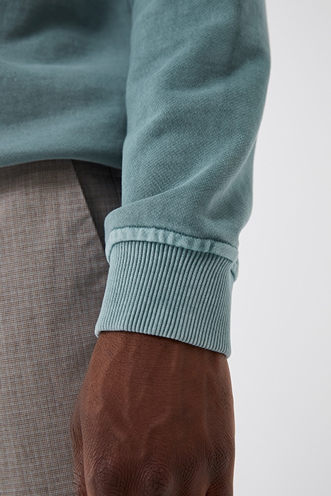 AQUA SWEATSHIRT WITH EMBROIDERED CHEST 6