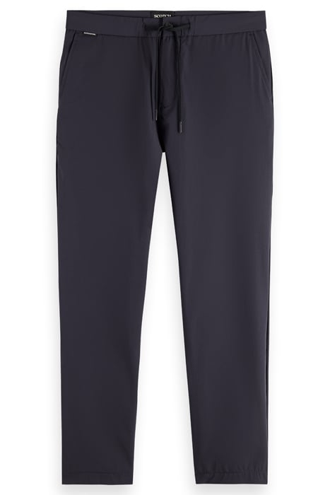 FINCH - REGULAR-TAPERED NYLON-BLEND JOGGER DEEP SEA 1