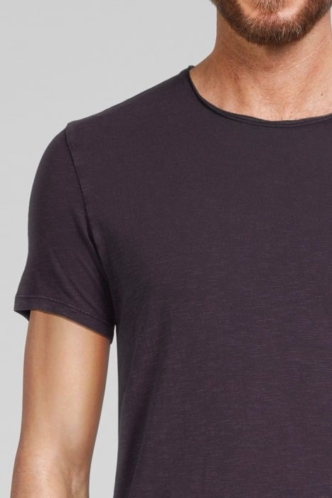 DARK PLUM ESSENTIAL ROUND NECK T-SHIRT DARK PLUM 4