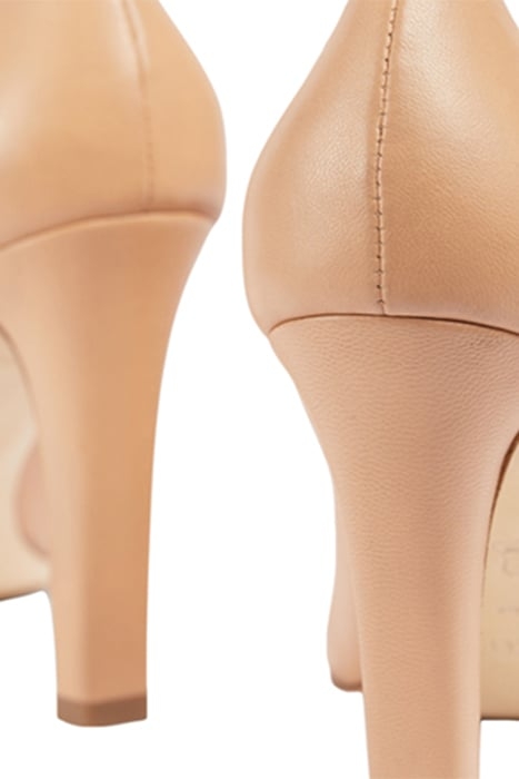 EVELYNHIGHHEELETERNITYRIN CAMEL 4